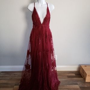 Showpo Brand Promenade Maxi Dress. New!